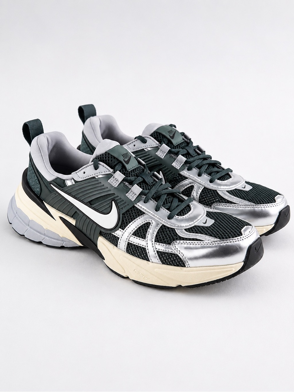 Size 11M- Nike V2K Run Vintage Green Men's Dark Green Silver Running Sneakers